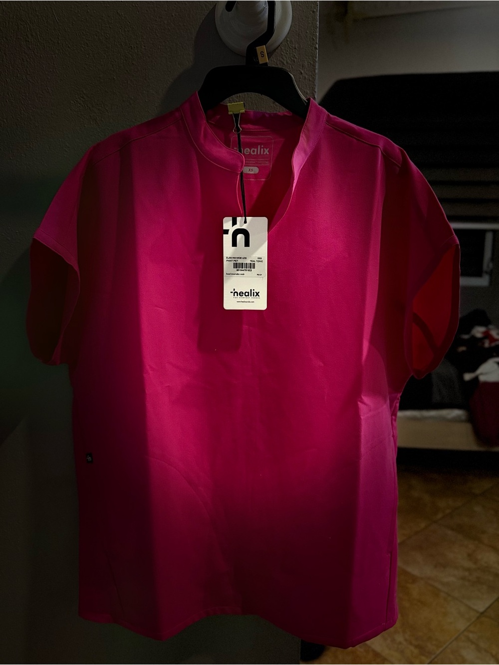 Helix Women's Hot Pink Short-Sleeve Blouse